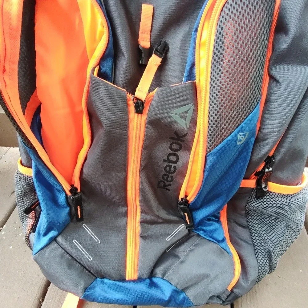 Reebok Backpack Unisex Large Grey Blue Orange Excellent Laptop Sleeve H2O Port